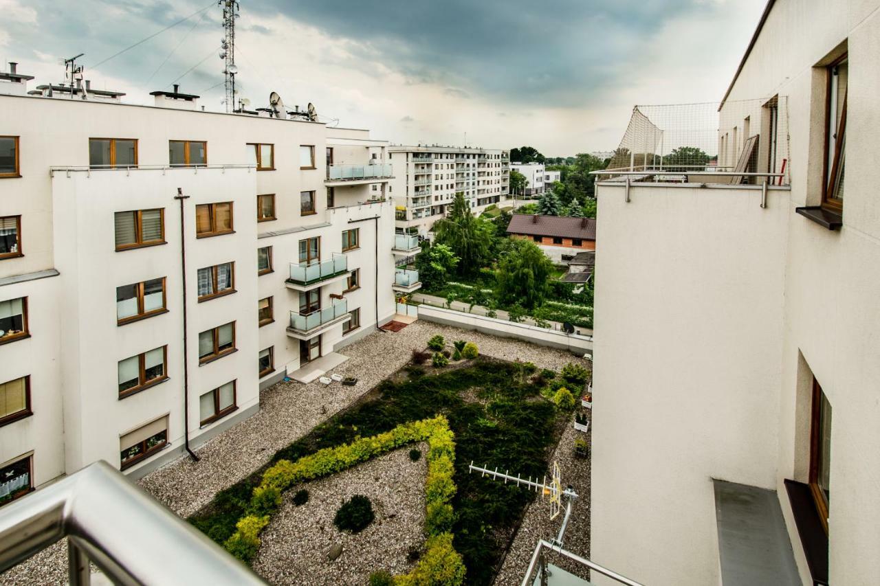 Apartament Kniaziewicza - Komfortowe Noclegi П'ясечно Екстер'єр фото